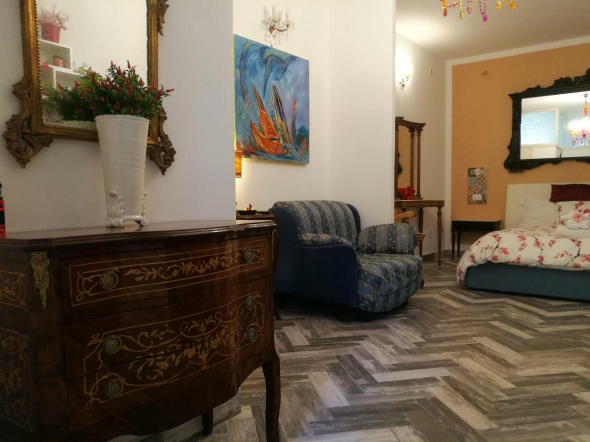 Dimora Modestina Apartman Szirakúza Kültér fotó