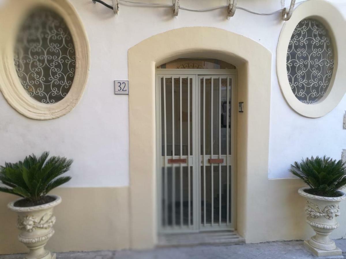 Dimora Modestina Apartman Szirakúza Kültér fotó