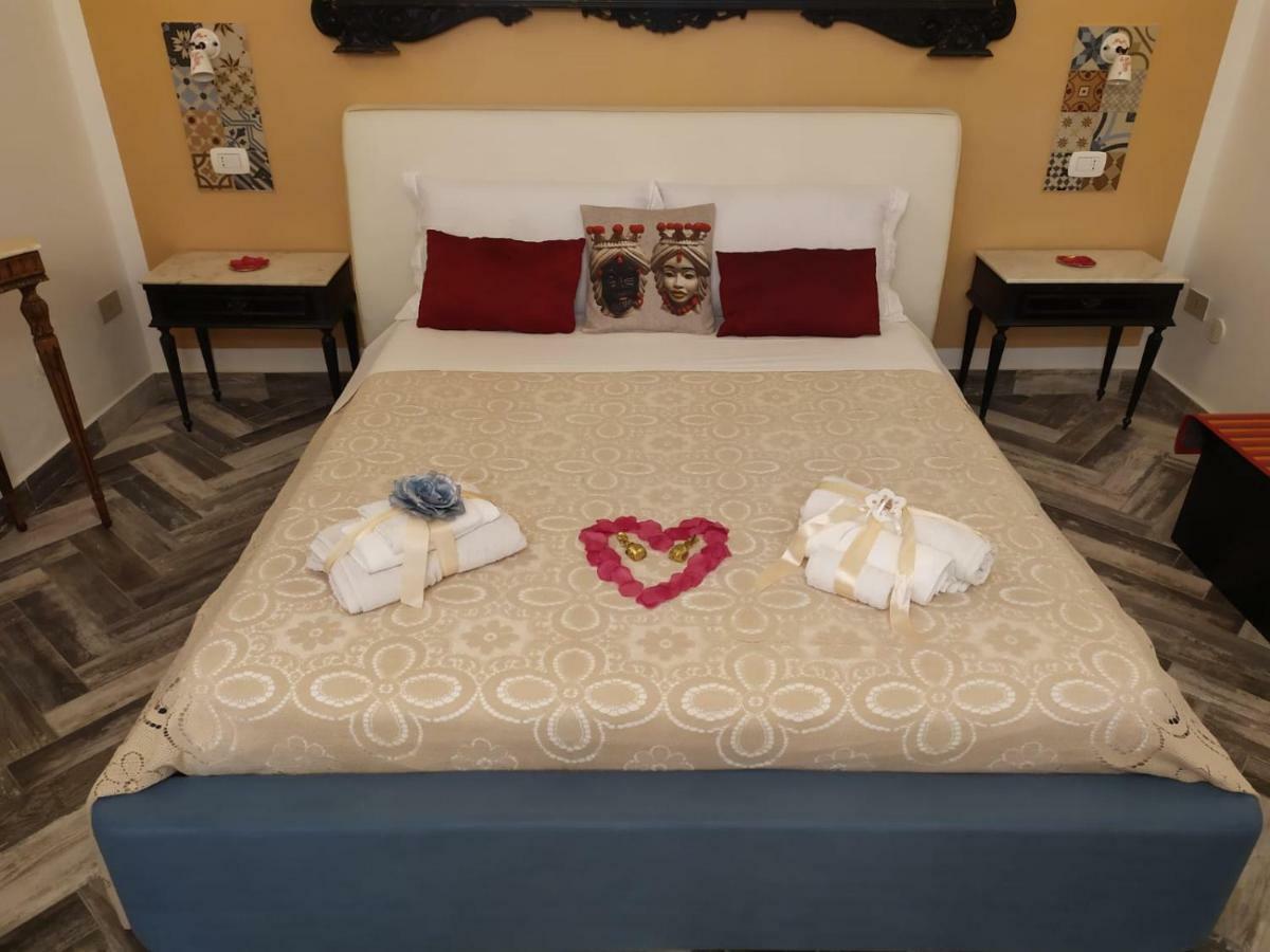 Dimora Modestina Apartman Szirakúza Kültér fotó